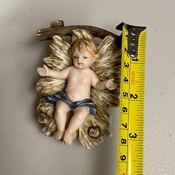 Home interiors vintage porcelain Christmas Nativity Set figurines - Picture 3 of 8